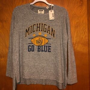 WOMEN Michigan wolverines sweater top small